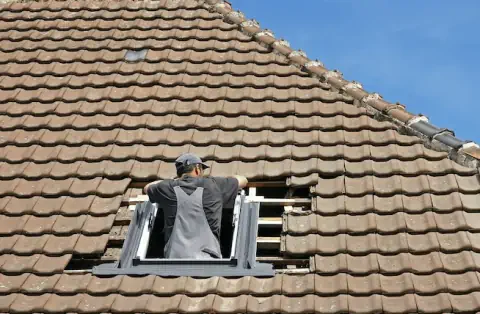 Pose de velux à Bassens